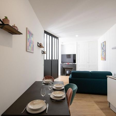 L'Arty - Tres Joli Studio Moderne Place Valmy Lyon Eksteriør billede