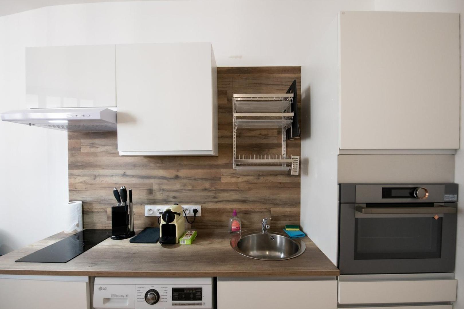L'Arty - Tres Joli Studio Moderne Place Valmy Lyon Eksteriør billede