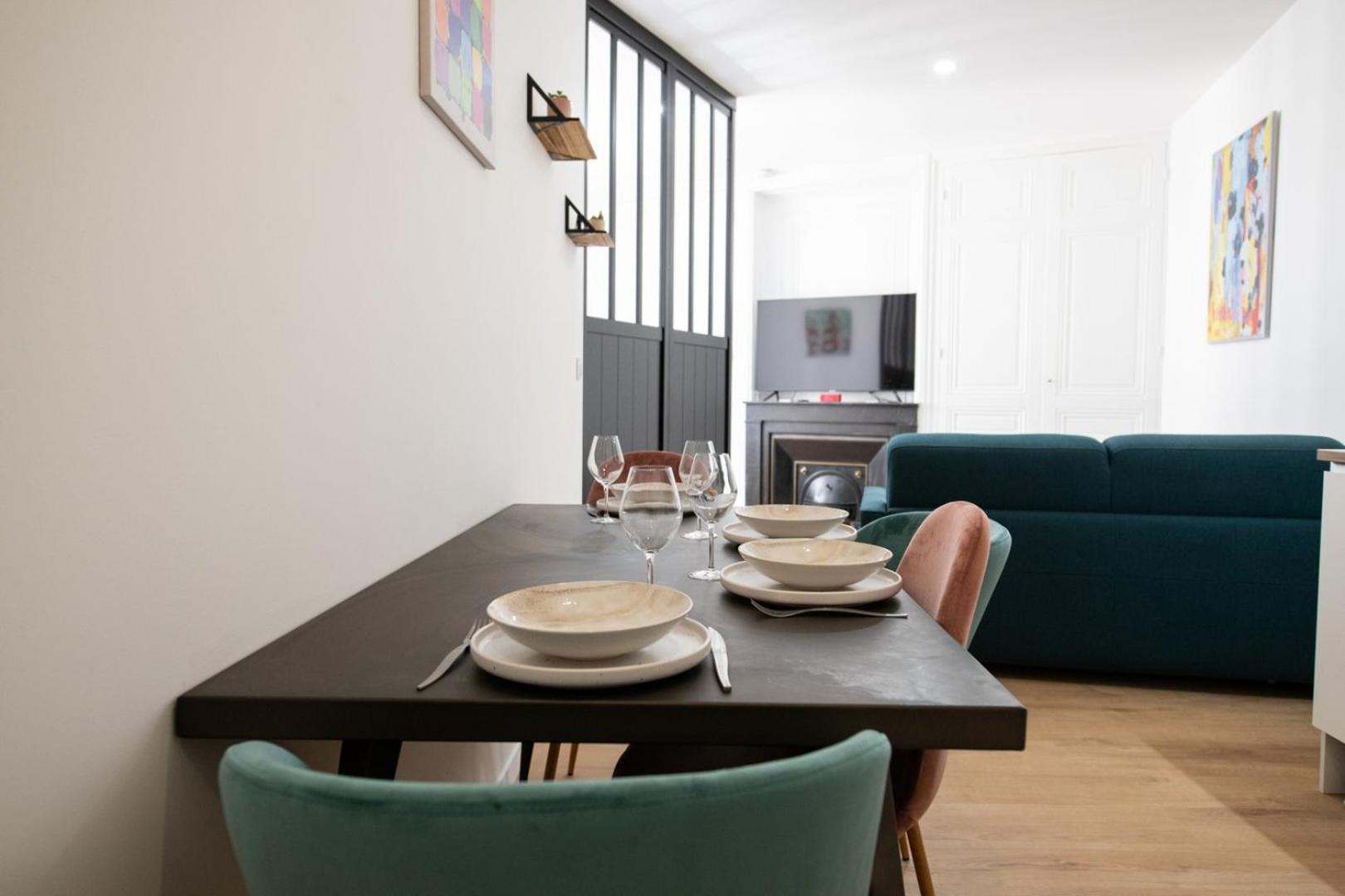 L'Arty - Tres Joli Studio Moderne Place Valmy Lyon Eksteriør billede